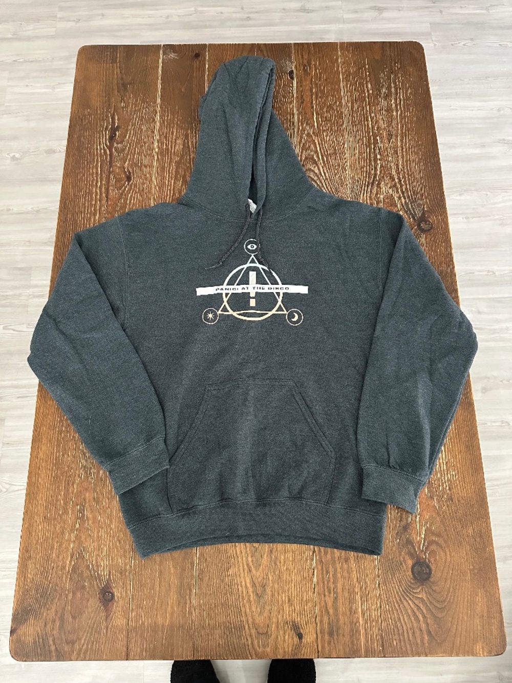 Panic at the Disco Hoodie SZ Small Gray Pray For The Wicked Pullover Sweater